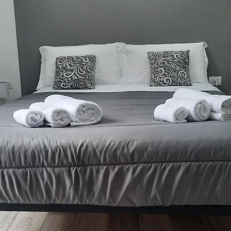 מלון נאפולי Casa Napul'E מראה חיצוני תמונה
