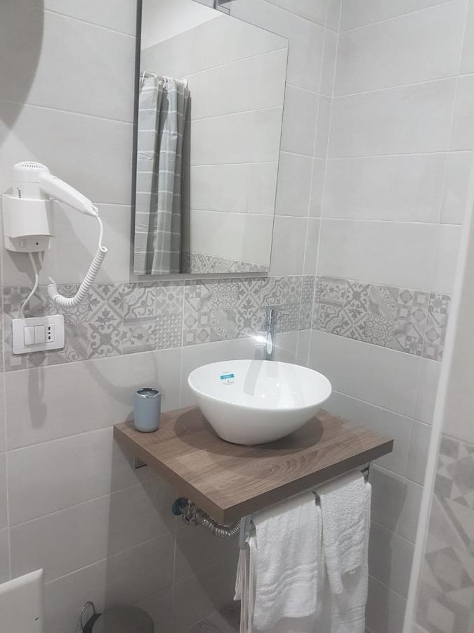 מלון נאפולי Casa Napul'E מראה חיצוני תמונה