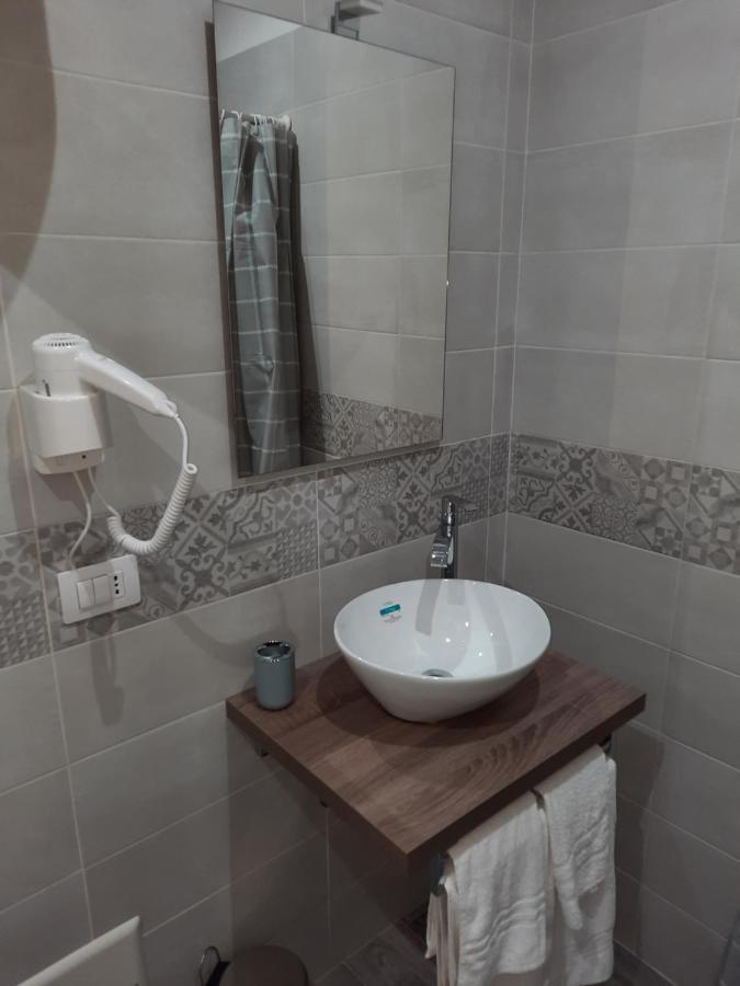 מלון נאפולי Casa Napul'E מראה חיצוני תמונה