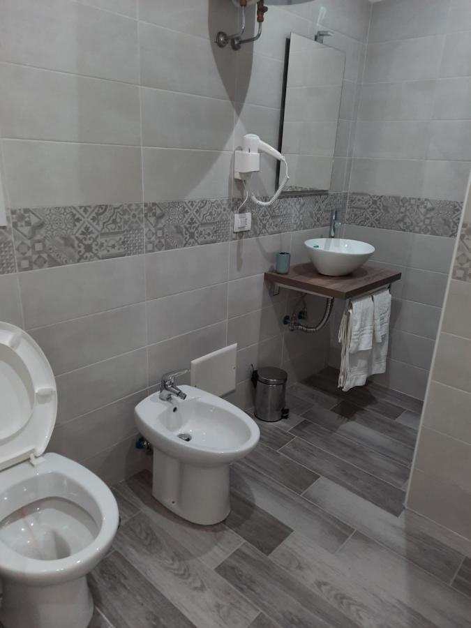 מלון נאפולי Casa Napul'E מראה חיצוני תמונה